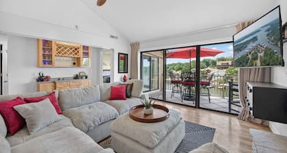 Unforgettable Sunsets from Updated Lakefront Condo