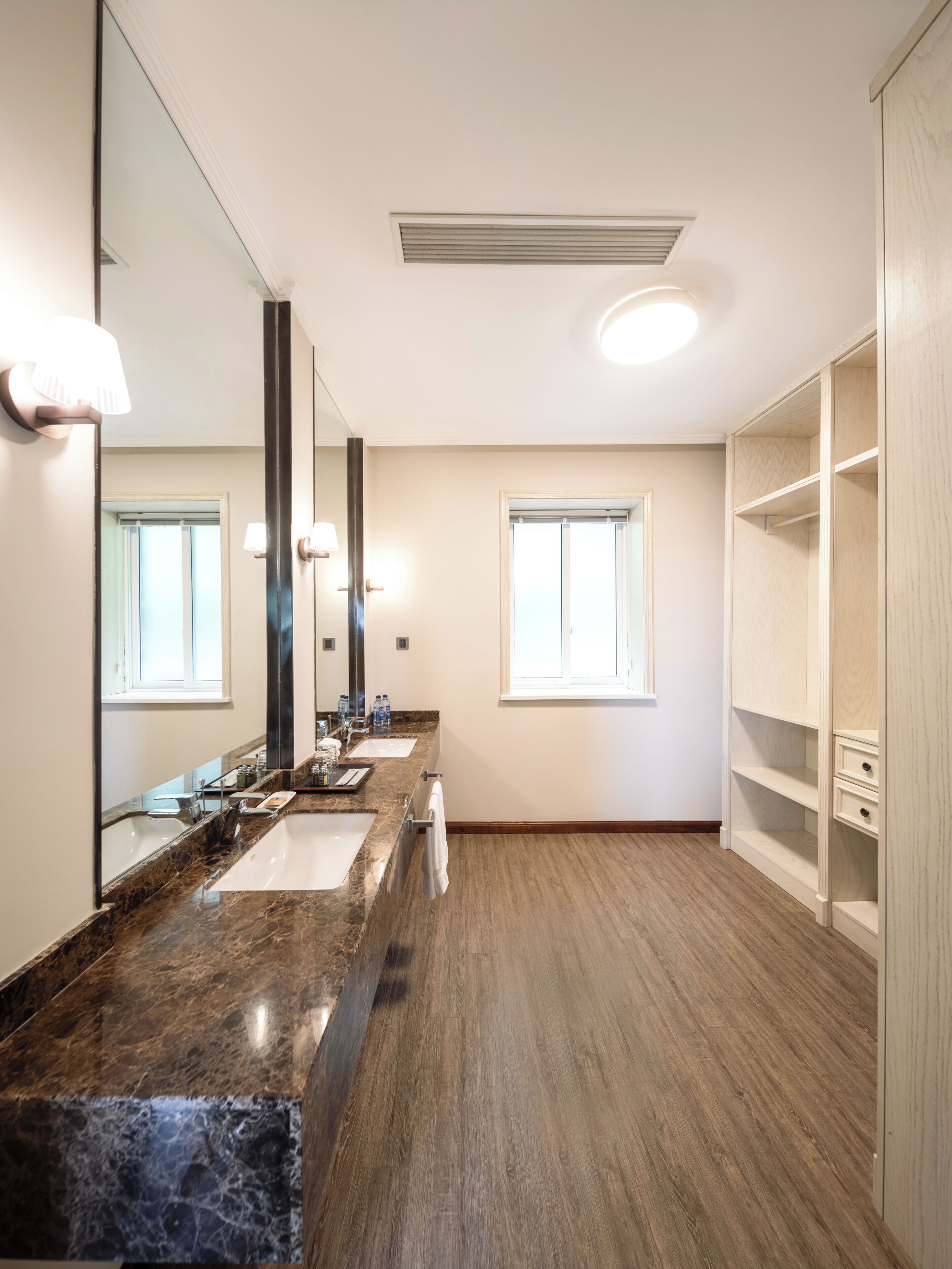 Family Villa, 2 Bedrooms, Hill View, Courtyard Area | Living area