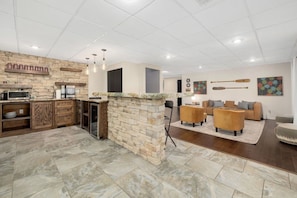 Interior - Dock Holiday | Hot Tub, Private Dock & Kayaks (Bella Vista)