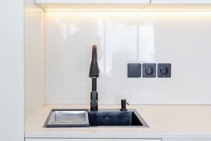 Private kitchen - Five Ocean Residence (Badung)