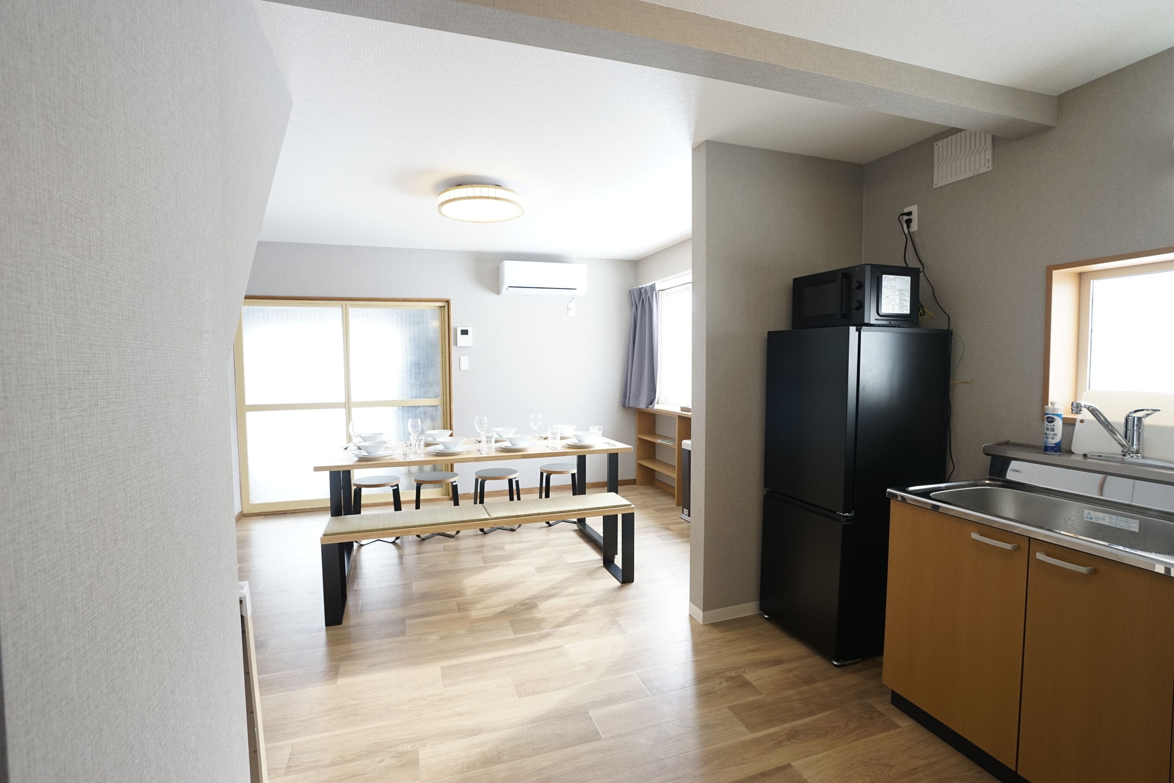 Basic House, 3 Bedrooms, Mountain View | Dining