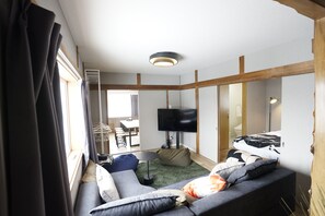 Basic House, 3 Bedrooms, Mountain View | Living area - Yukimi Nakafurano (Sorachi-gun,Nakafurano-cho)