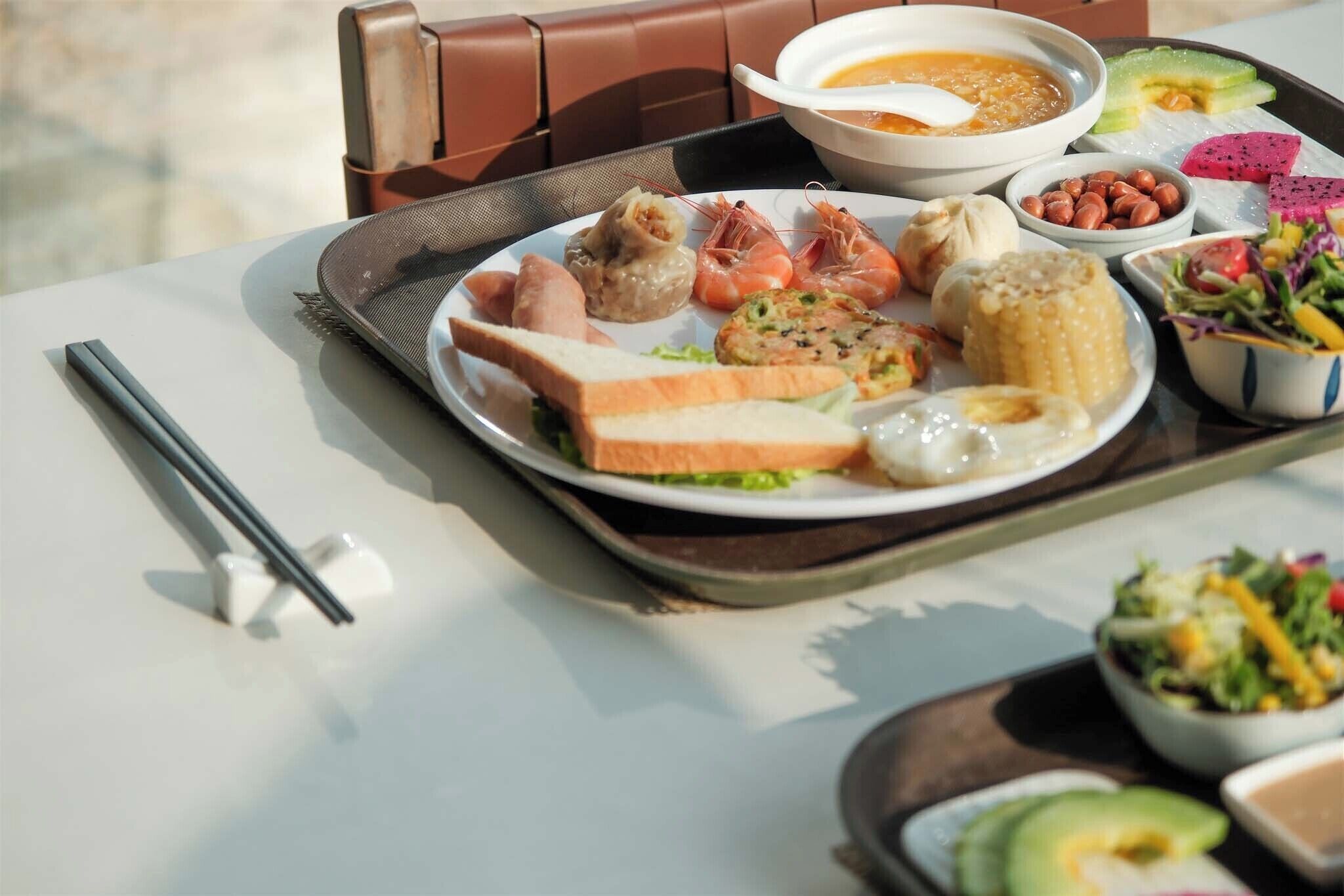 餐飲
