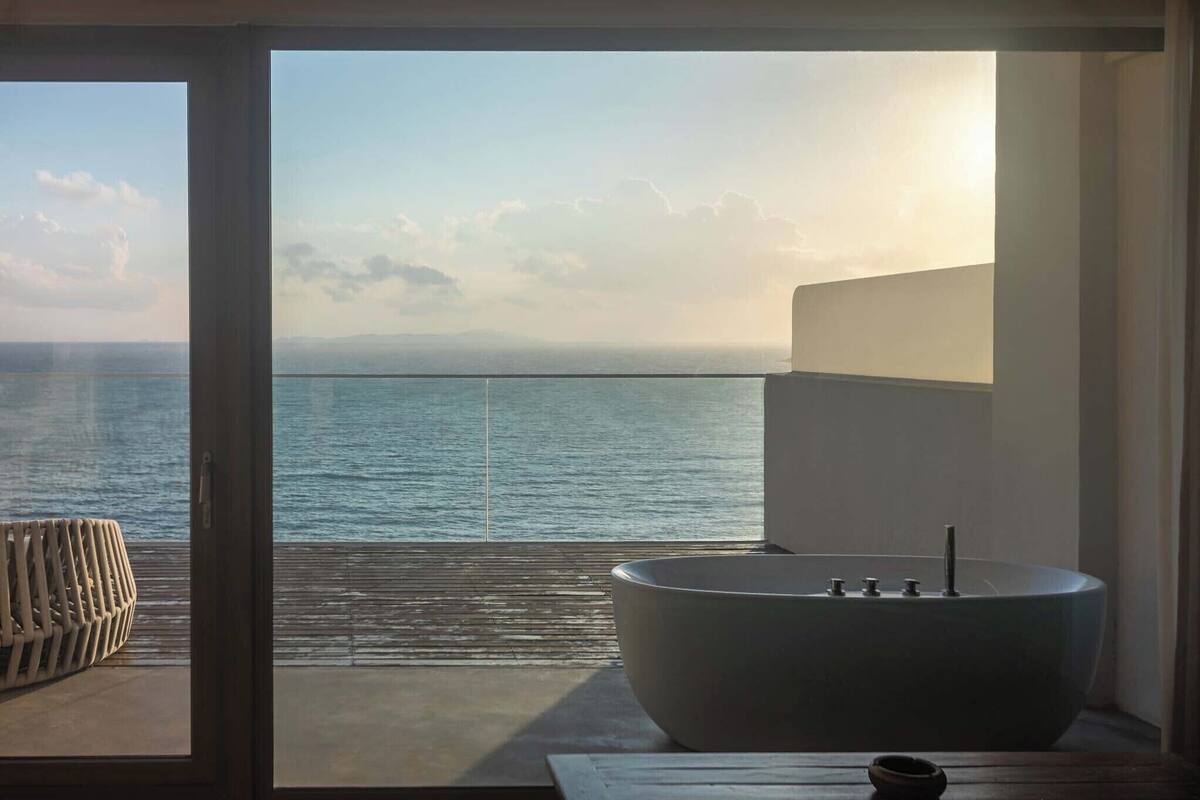 Habitación senior doble, Terraza, vista al mar | Terraza o patio