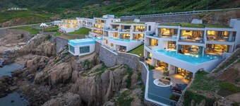 XIHUI Cliff Hotel
