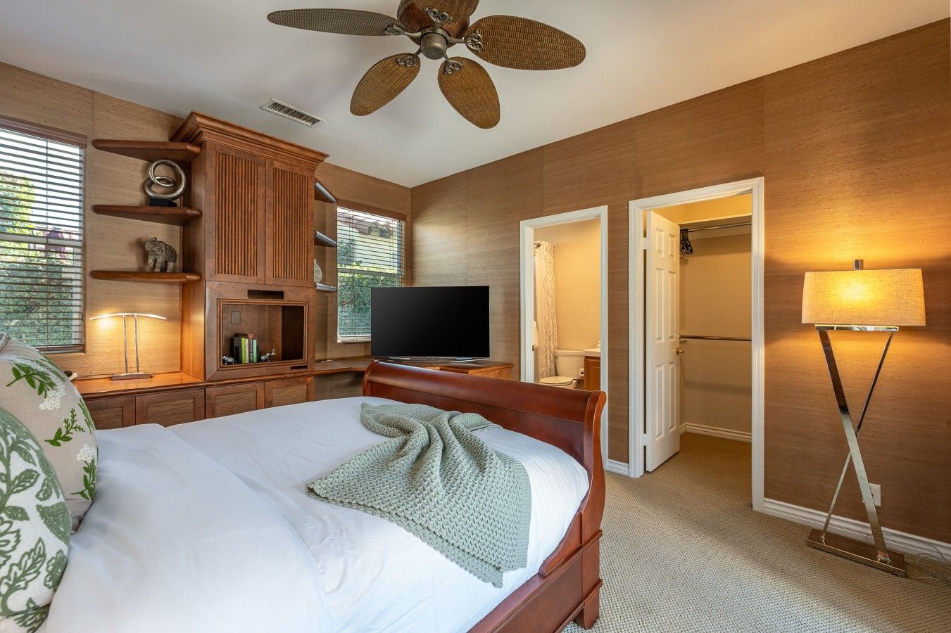 2 bedrooms, iron/ironing board, travel crib, WiFi