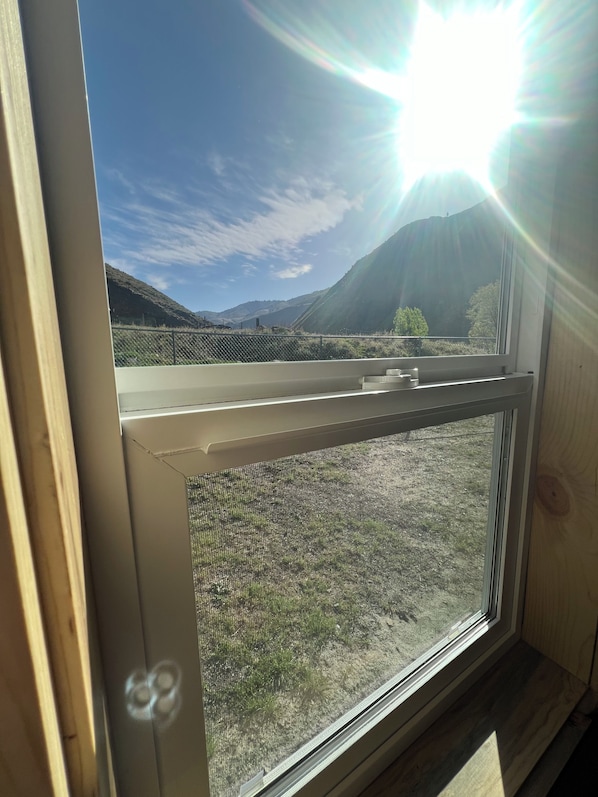 Interior - Cabin by the creek at Rapid River in Riggins, Idaho (Riggins)