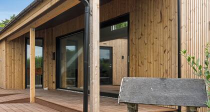 Newly renovated cottage with sauna