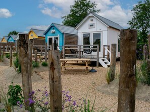 Terrace/patio - Fully equipped beach house with a terrace (Ellemeet)
