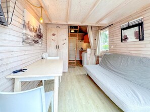 Living area - Holiday home between beach and nature (Ellemeet)