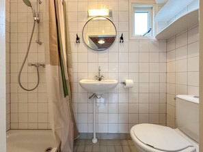 Bathroom - Fully equipped beach house with a terrace (Ellemeet)