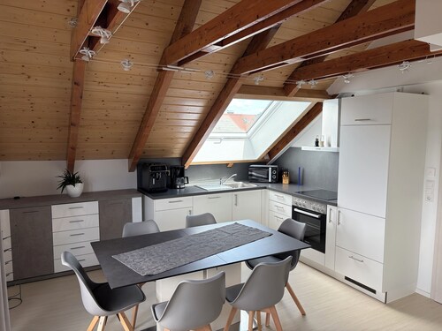 Luxuriöses Appartement mit 2SZ, Balkon und Stellplatz (Wallbox E-Auto)
