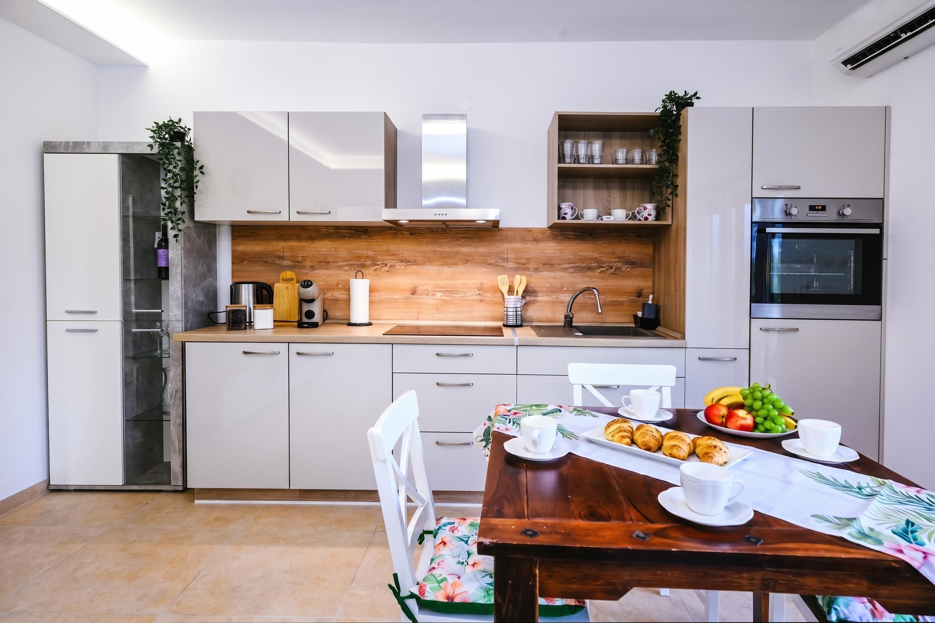 Family Apartment, 1 Bedroom, Air conditioning (Sanbaldo 1BR Terrace Apartment Koper) | Private kitchen