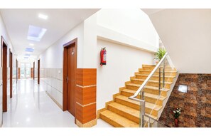 Lobby - Hotel 24 Seven Stay Inn Jalandhar  (Jalandhar)