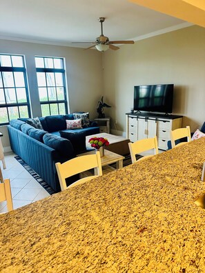 Living area - La Piazza 3br/3 ba top floor condo overlooking magnificent Oratory & Town Center (Ave Maria)