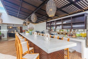 Bar (in der Unterkunft)