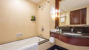 Family Twin Room, City View | Bathroom | Free toiletries, hair dryer, bathrobes, slippers