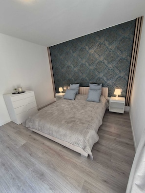 Room - Grenzstopp:Lugano&Comer See Parkplatz Hund erlaubt+ (Vacallo)