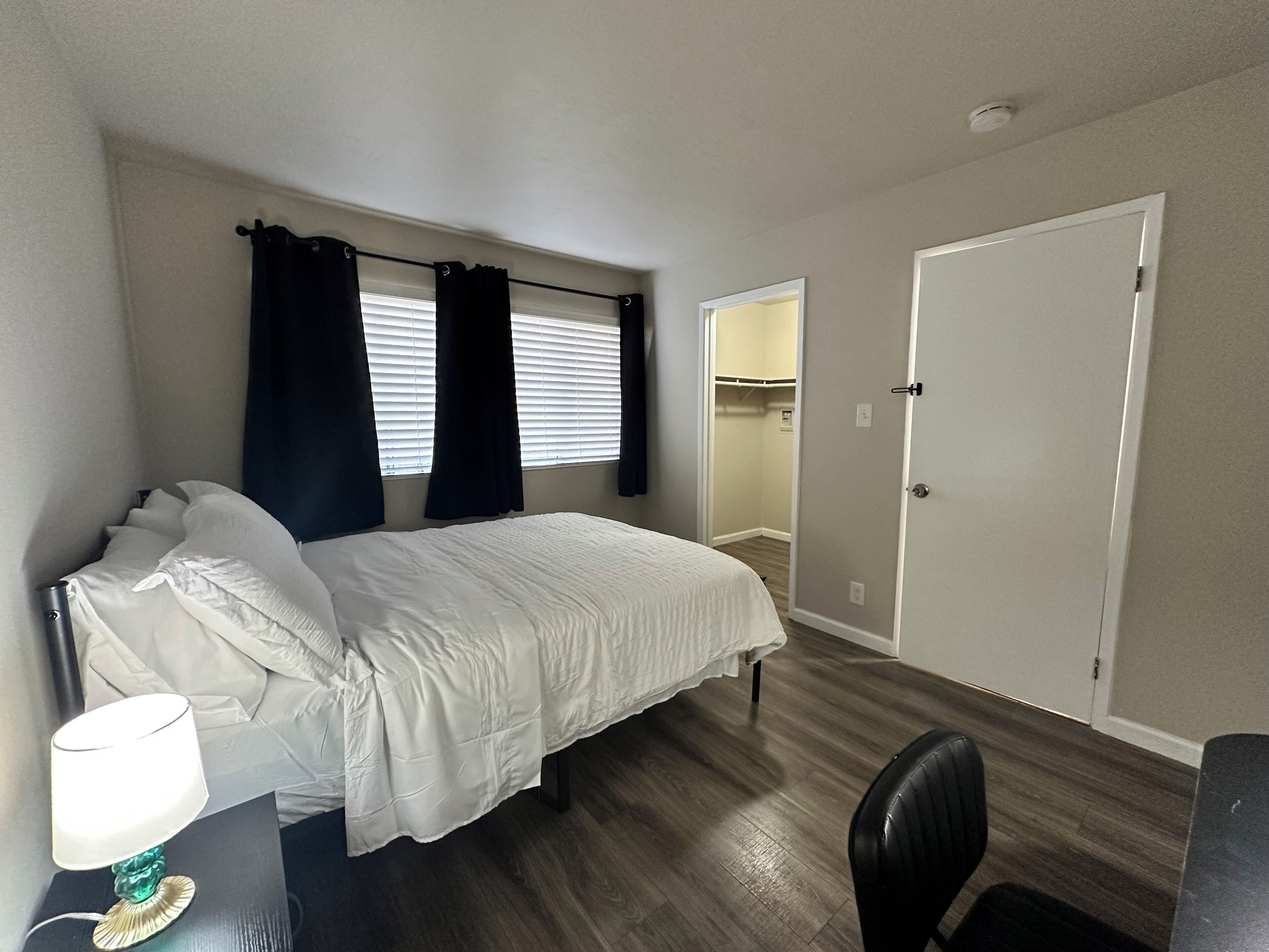 2 dormitorios, wifi gratis, ropa de cama
