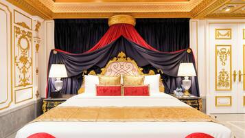 La Villa du Duc | Minibar (inkludert), safe på rommet og skrivebord