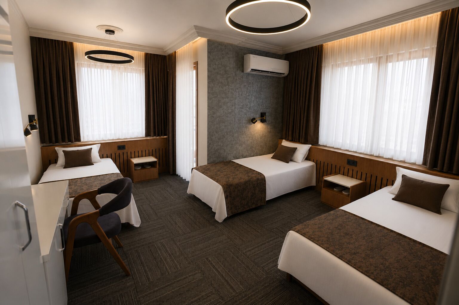 Triple Room, Balcony, City View