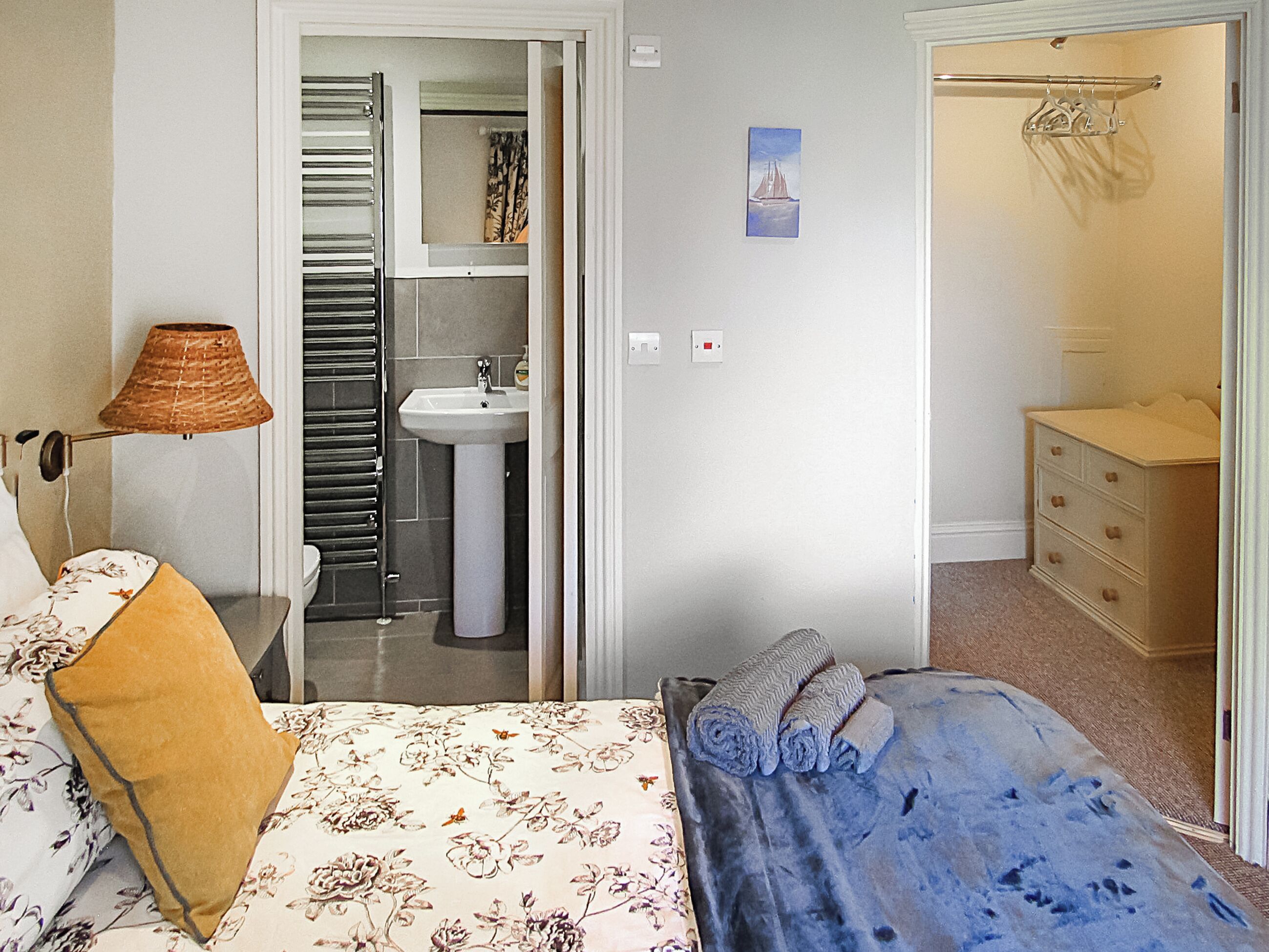 2 habitaciones y wifi gratis 