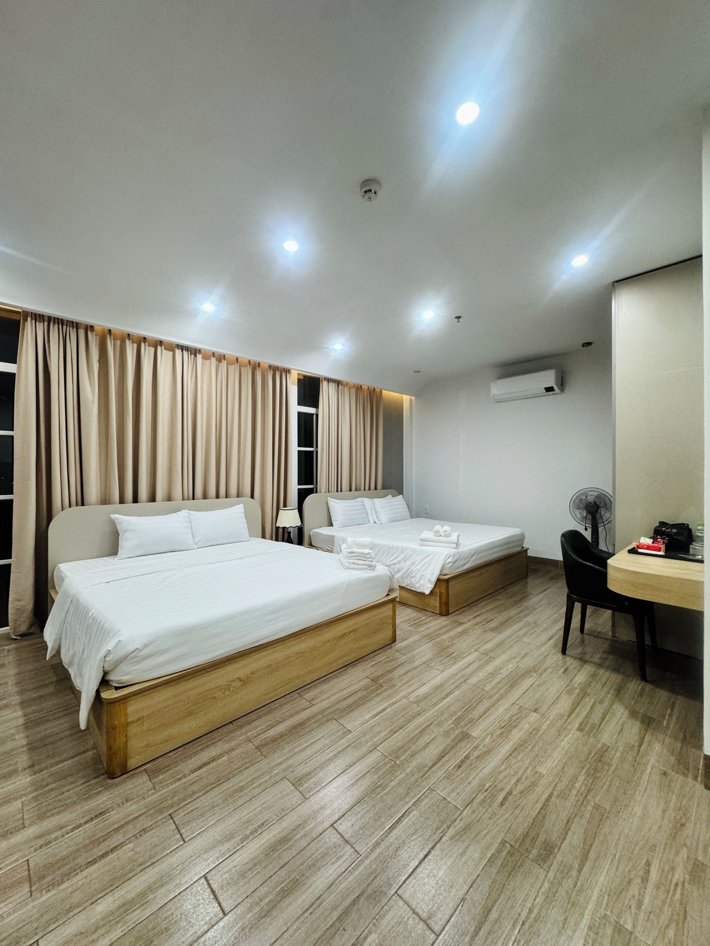 Family Apartment, Partial Ocean View | Laptop workspace, free WiFi