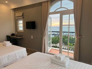Room - Blue Hotel & Spa Phu Quoc Sunset Town (phu quoc)
