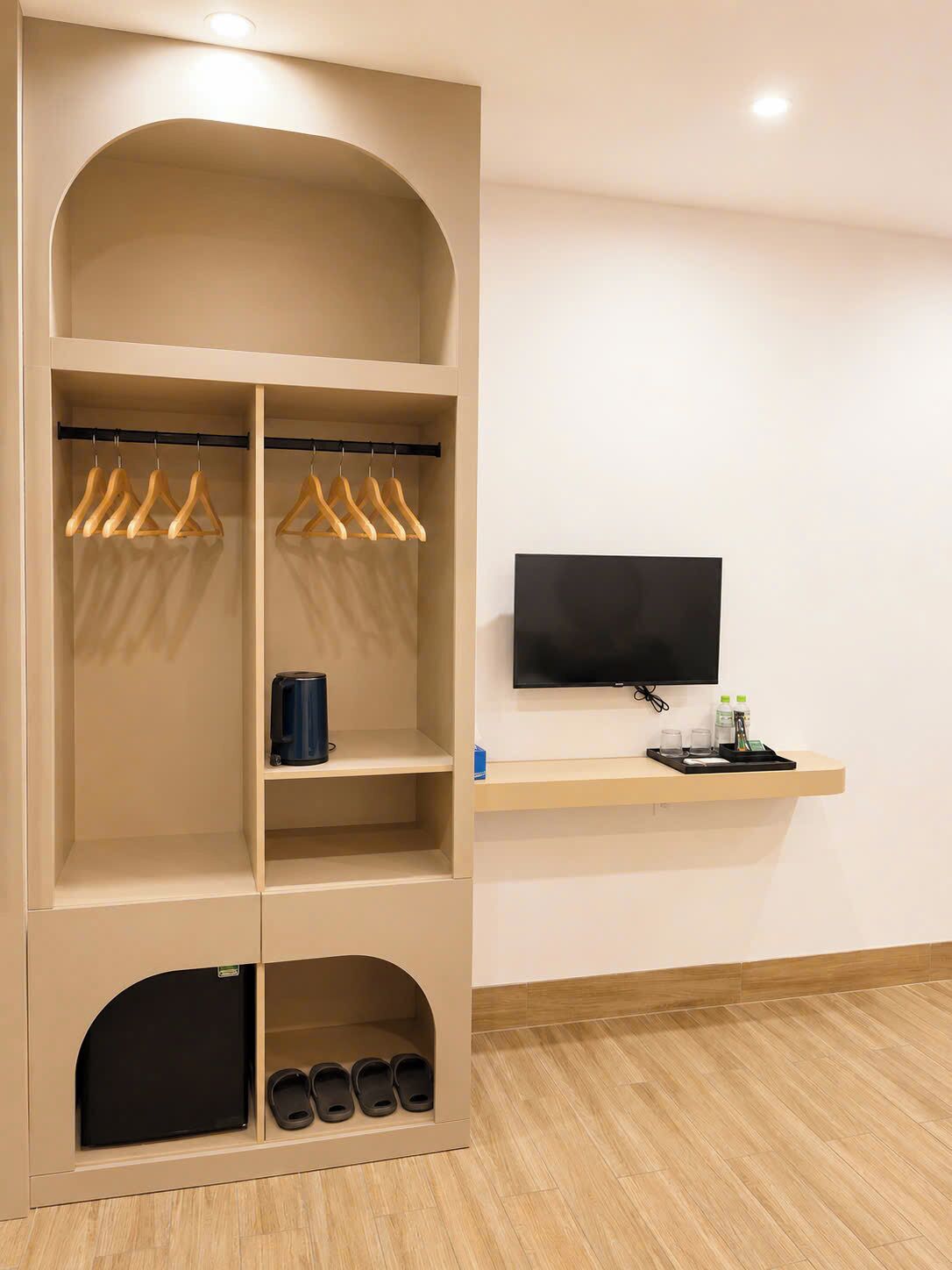Deluxe Twin kamer, uitzicht op zee | Kleerkast