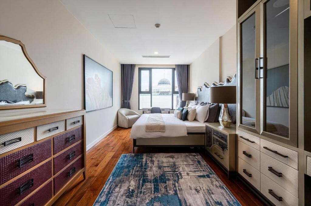 Soundproofing, iron/ironing board, free WiFi