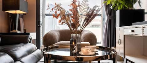 Apartment, 2 Bedrooms, Balcony | Living area