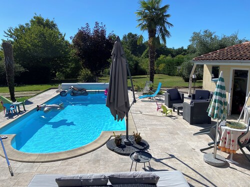 A GETAWAY to the countryside. A STOPOVER IN ESPIET in the heart of the Entre-Deux-Mers region