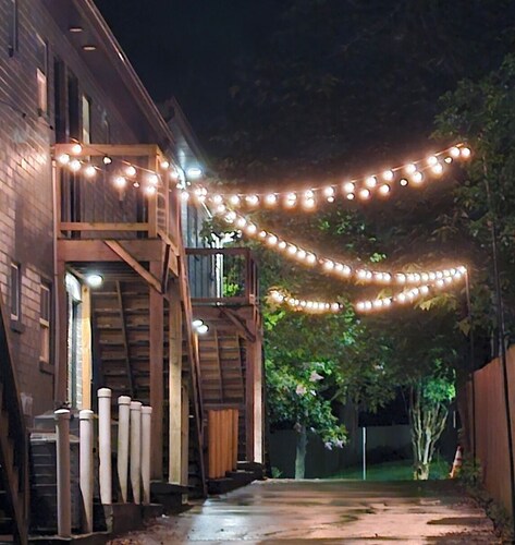 Stay in the Heart of Atlanta Comfortable, Stylish & Close to Everything