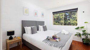 Room - Ultimate Private Mini Resort in Port Stephens Perfect for large groups (Anna Bay)