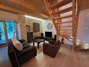 Fernseher, Kamin