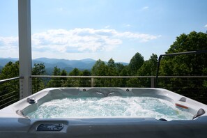 Outdoor spa tub - Cube | Private Mountain Retreat with Panoramic Views (Marshall)