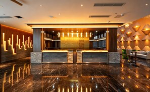 Reception - Inmo Hotel Chengdu Chunxi Road Taikoo Li (Chengdu)