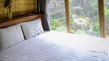 Deluxe Double Room, Balcony, Mountain View | Free WiFi
