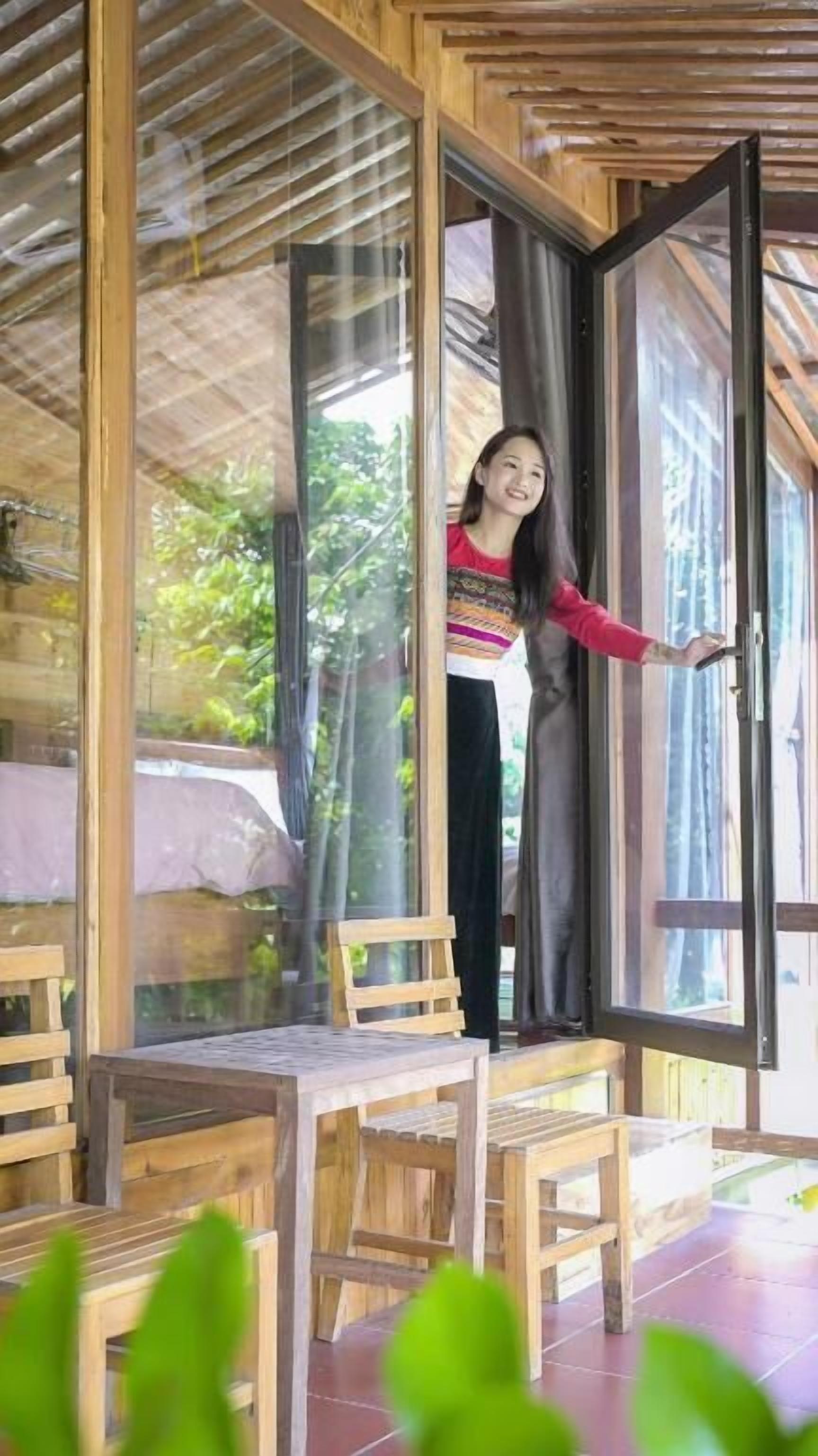 Deluxe Double Room, Balcony, Mountain View | Outdoor dining