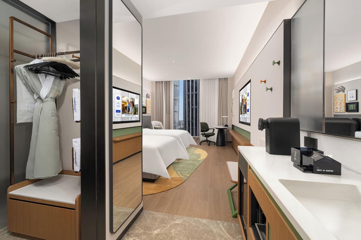 Luxury-Doppelzimmer | Schreibtisch, laptopgeeigneter Arbeitsplatz, Verdunkelungsvorhänge