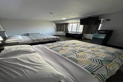 2 Queen Beds|Non-Smoking,Micfridge
