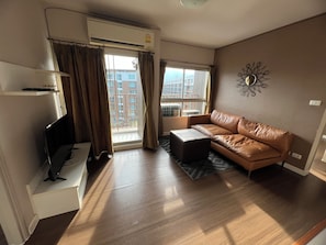 Comfort Duplex, 2 Bedrooms, Kitchenette, Lake View | Living area - Dcondo Creek Phuket - 2BR (Kathu District)