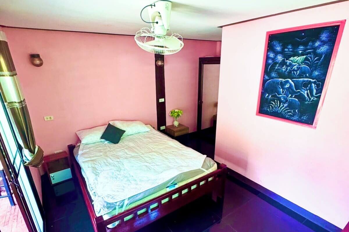 Superior Bungalow, Balcony, Garden View | In-room safe, free WiFi