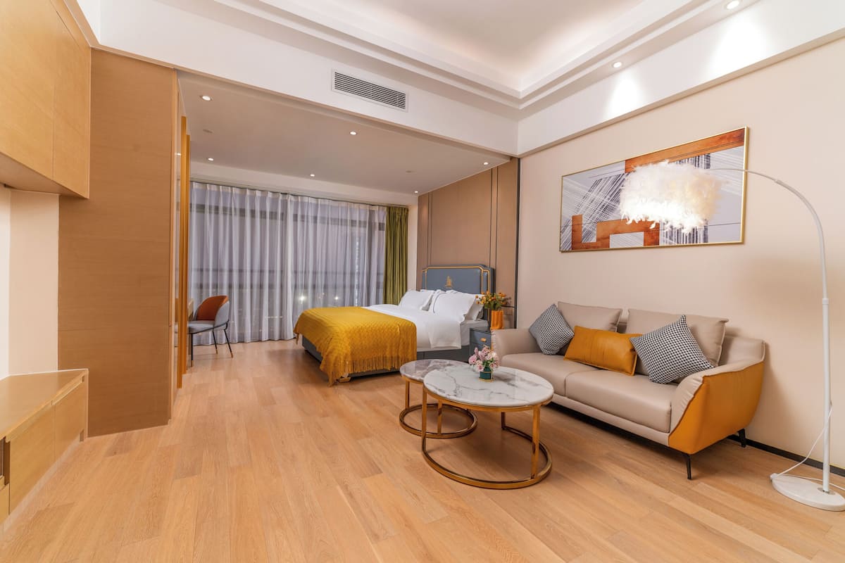 Quarto casal clássico, vista para a cidade | Vista do quarto