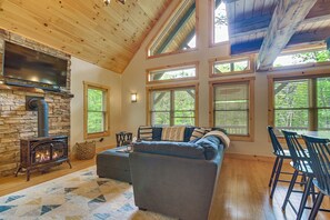Living area - Woodsy + Secluded! Intervale Haven w/ Deck & Patio (Intervale)