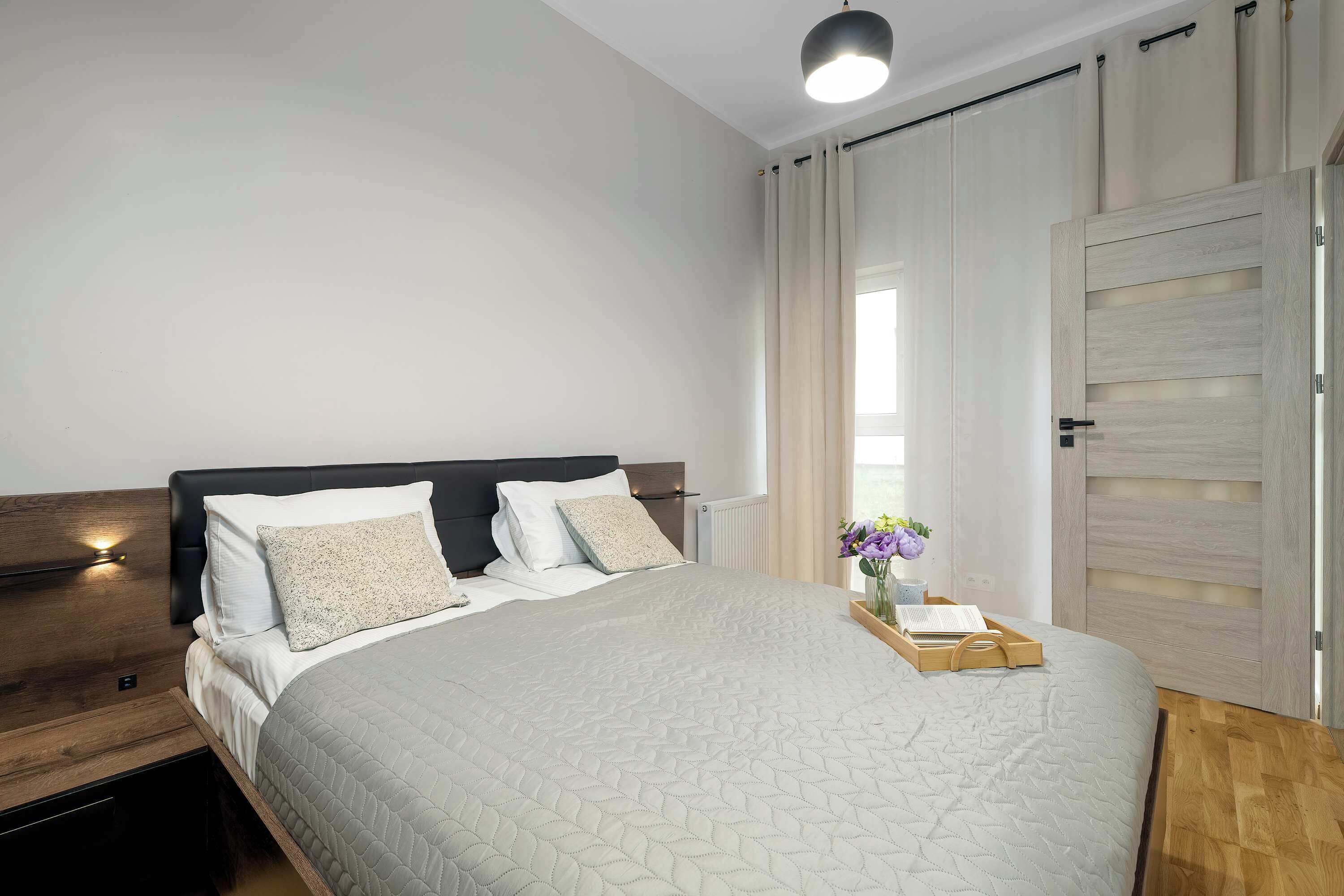 1 bedroom, iron/ironing board, travel crib, WiFi