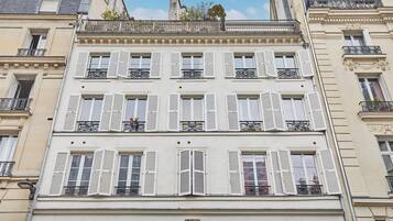 Extérieur