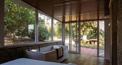 1,000-METER HOME NEAR THE BEACH (PET-FRIENDLY)