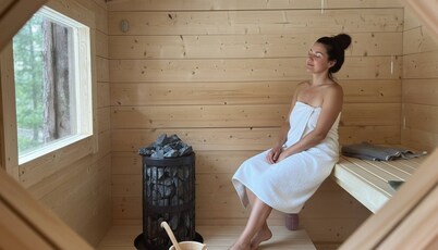 Villa Sakis - Historic Swedish Farm Cottage - Lake & Sauna