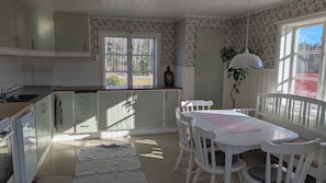 Huis, 3 slaapkamers, sauna | Dineerruimte